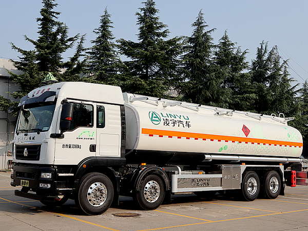 【2022“超虎想象”】凌宇全新液罐車(chē)，強(qiáng)勢(shì)來(lái)襲！